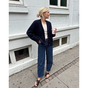 PetiteKnit Eva Cardigan (EN/NL)