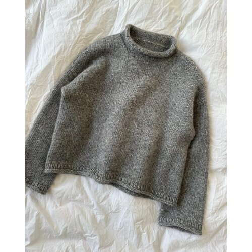 PetiteKnit Cloud sweater (EN/NL)
