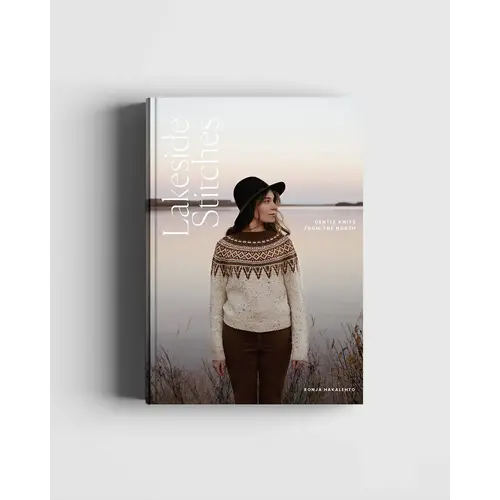 Cozy Publishing Lakeside Stitches - Ronja Hakalehto (EN)