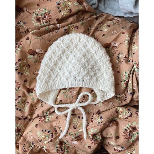 PetiteKnit Karen's Bonnet (EN)