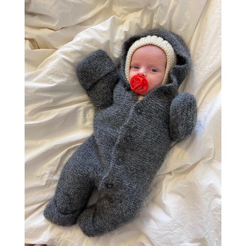 PetiteKnit Selma's Sleep Suit (EN)