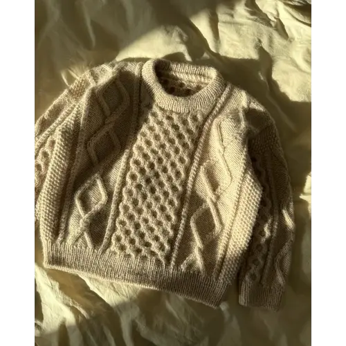 PetiteKnit Dagmar Sweater Junior (EN)