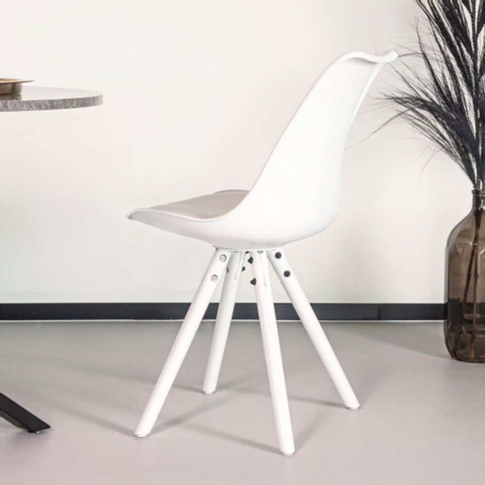 Chaise de salle à manger Liv blanc avec rembourrage à l’assise