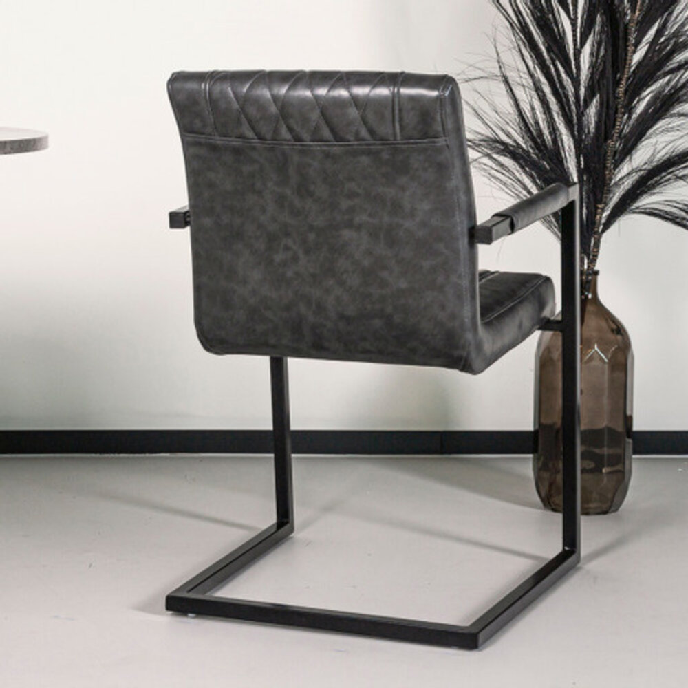 Chaise de salle à manger Joey Kuge Design anthracite avec accoudoirs