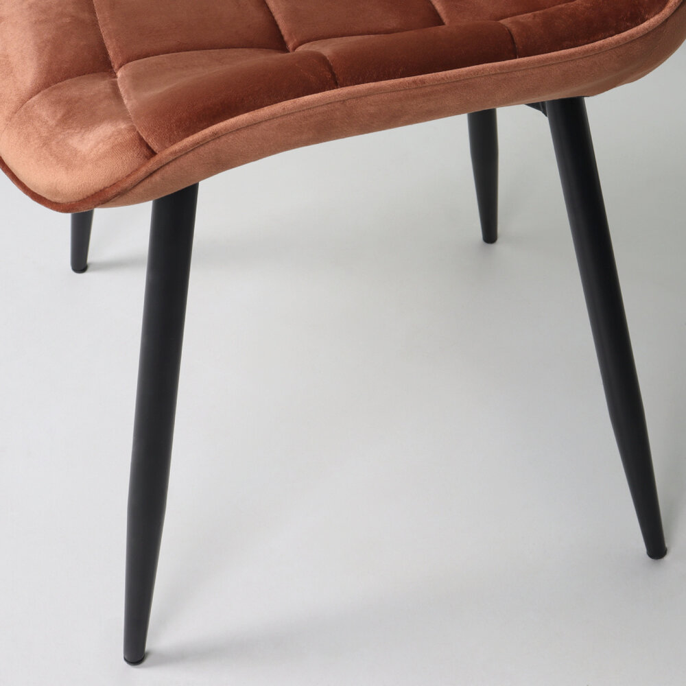 Chaise de salle à manger De Vince velours marron Chaise de salle à manger De Vince velours marron