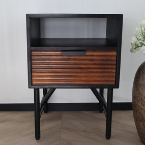 Lizzely Garden & Living Table de chevet style industriel durable en bois de manguier Avelyn noir/marron