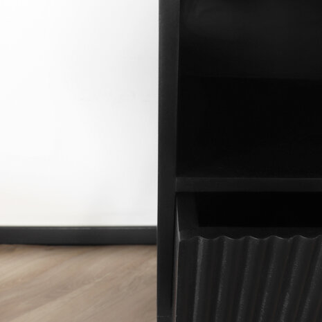 Lizzely Garden & Living Table de chevet industrielle en bois de manguier Avelyn noir durable