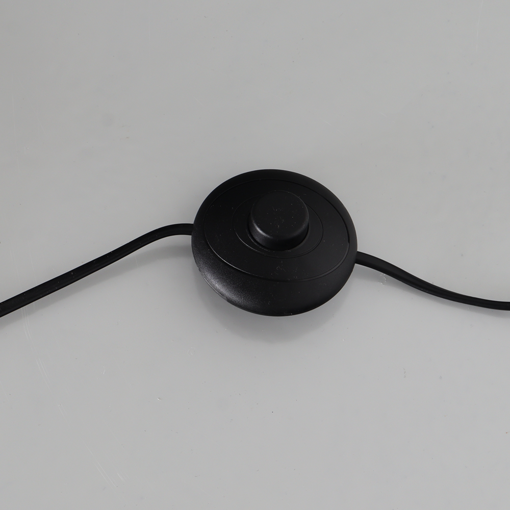 Lampe sur pied de style industriel Eden noir lampadaire