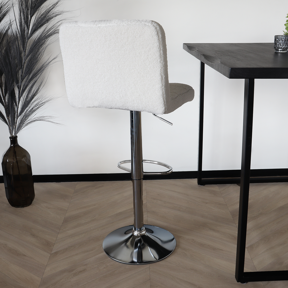 Tabouret de bar Anel avec dossier en tissu teddy blanc Tabouret de bar Anel avec dossier en tissu teddy blanc