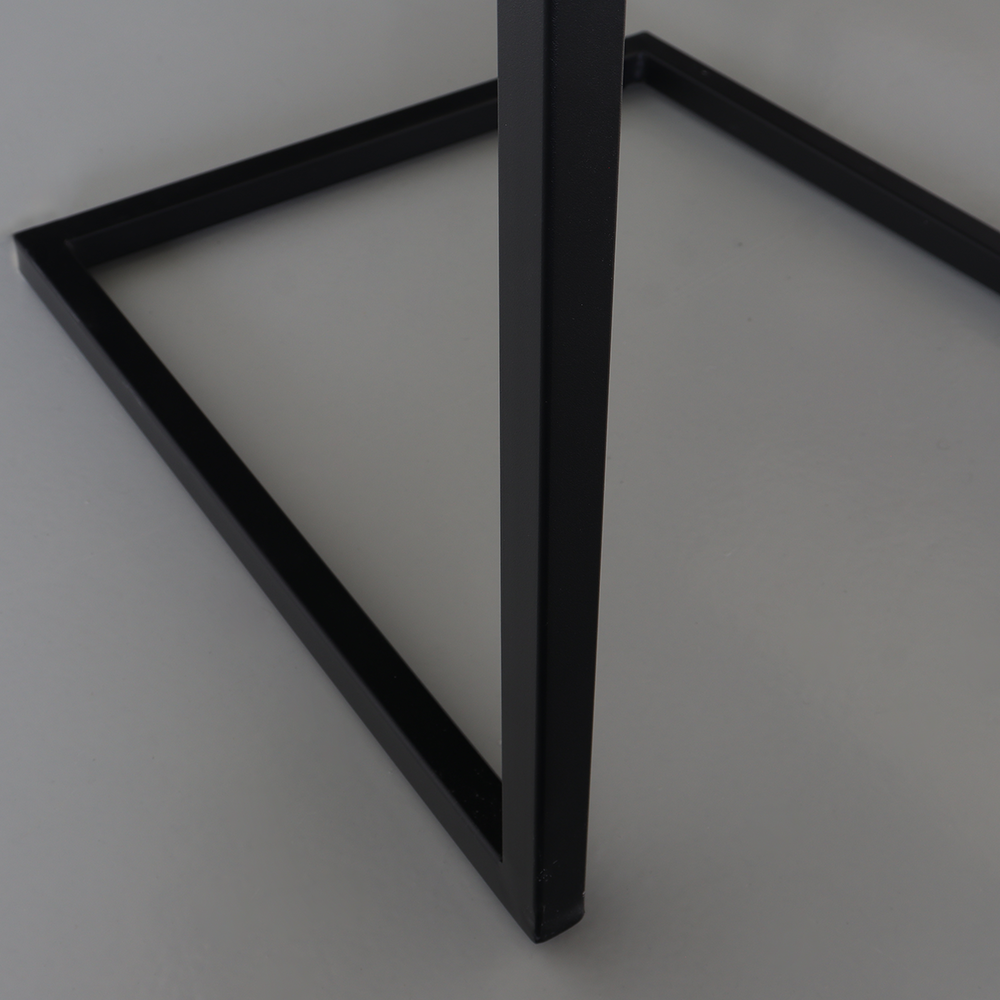 Chaise de salle à manger avec accoudoir anthracite Noor design