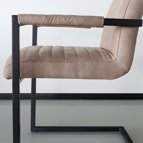 Lizzely Garden & Living Chaise de salle à manger avec accoudoir beige Noor design Lizzely Garden & Living Chaise de salle à manger avec accoudoir beige Noor design