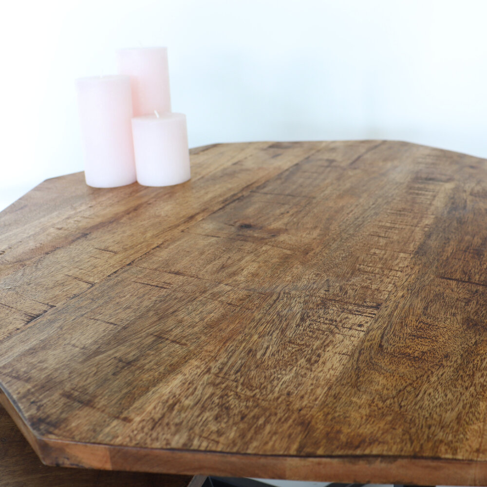 Table basse en bois de manguier octogonale style industriel Loes 2 pièces Table basse en bois de manguier octogonale style industriel Loes 2 pièces