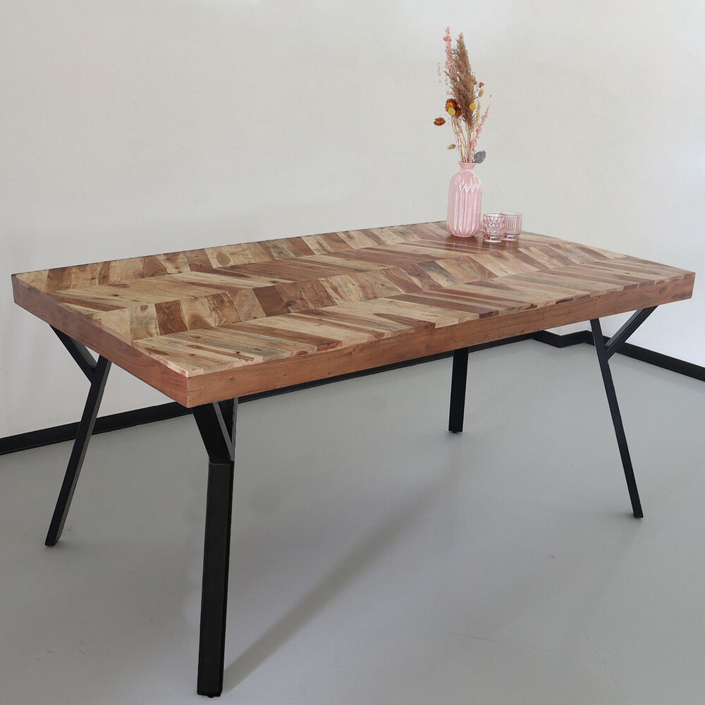 Table de salle à manger à chevrons Danae 160x90cm en bois d'acacia