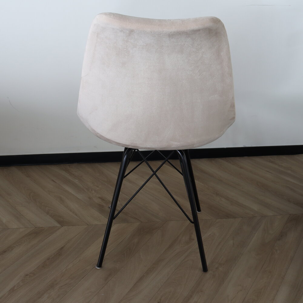 Chaise de salle à manger Viga velours sable Chaise de salle à manger Viga velours sable