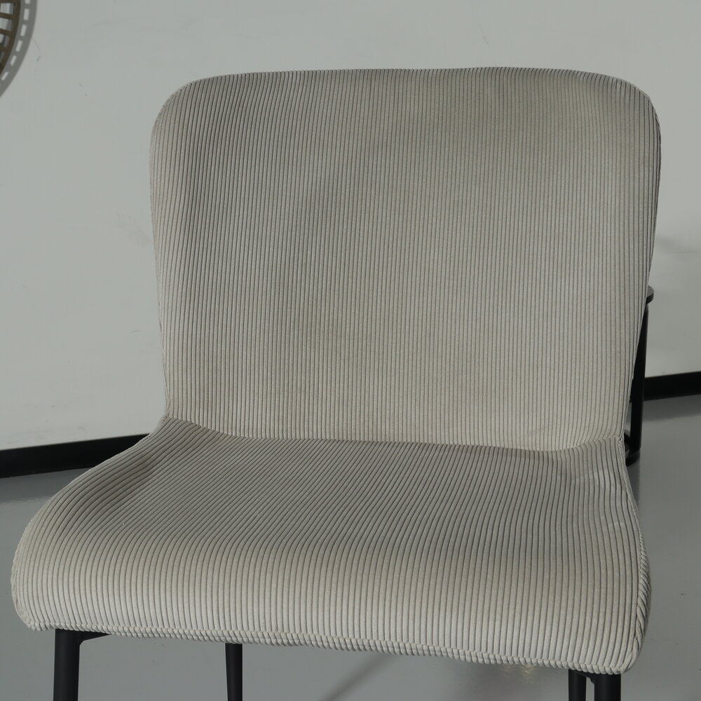 Chaise de salle à manger Maxime en velours côtelé sable