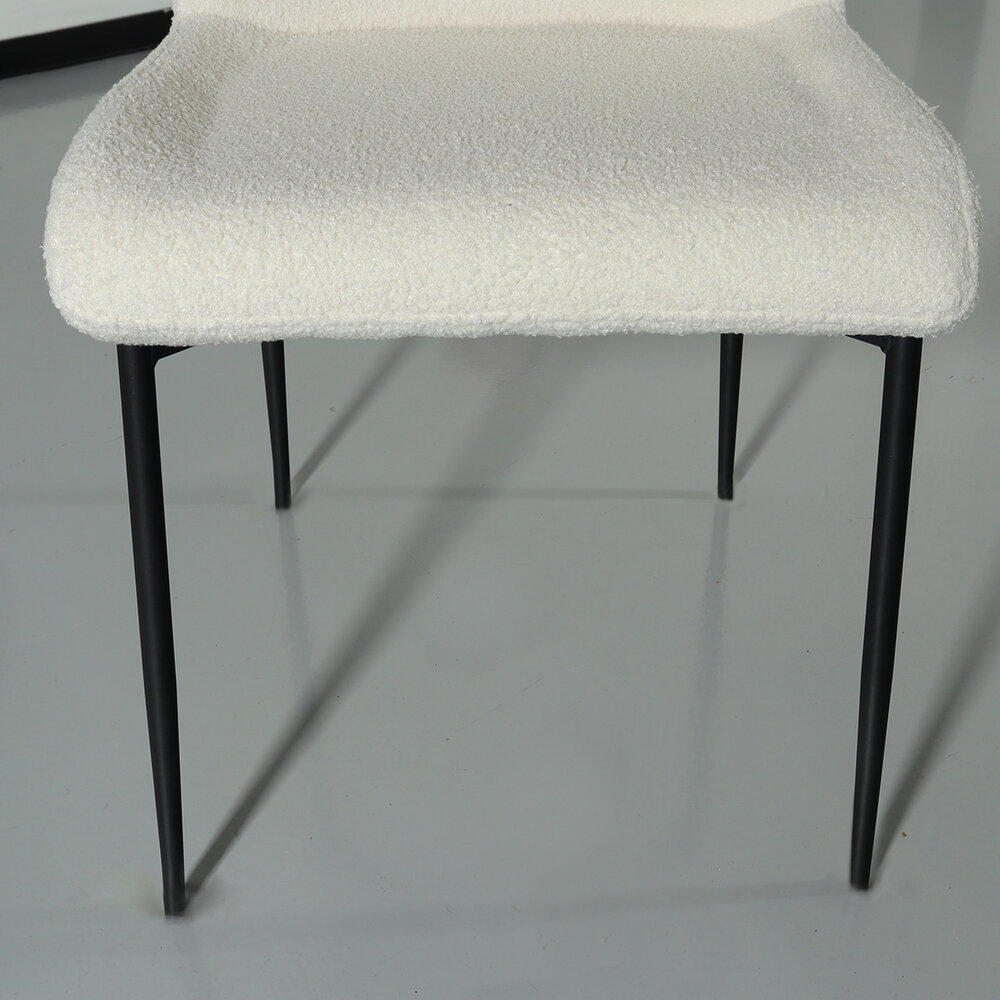 Chaise de salle à manger Maxime blanc en tissu teddy