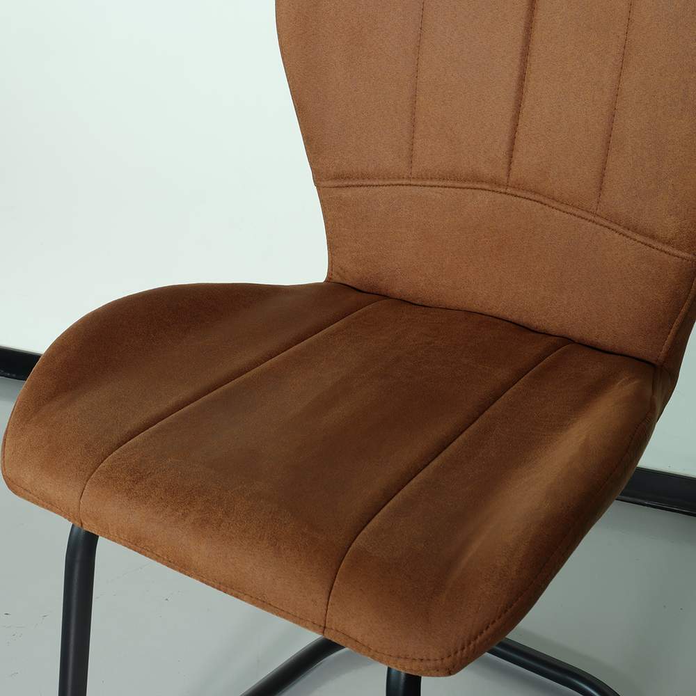 Chaise de salle à manger Yara avec poignée cognac industriel Chaise de salle à manger Yara avec poignée cognac industriel