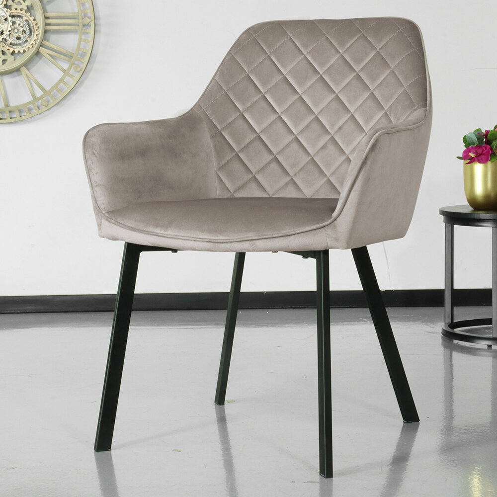 Chaise de salle à manger Yurgan marron clair velours avec accoudoirs Chaise de salle à manger Yurgan marron clair velours avec accoudoirs