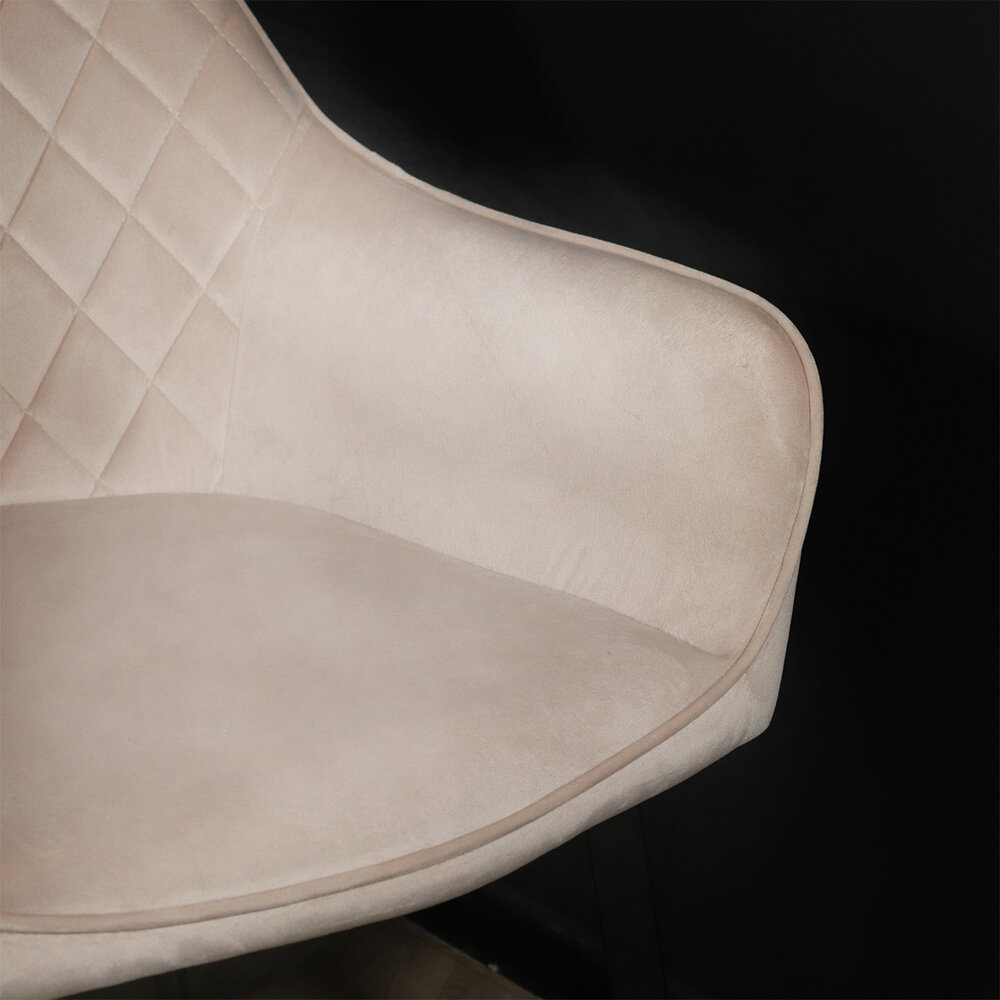 Chaise de salle à manger avec accoudoirs Yurgan sable velours