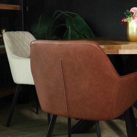 Lizzely Garden & Living Chaise de salle à manger avec accoudoirs Yurgan cognac Lizzely Garden & Living Chaise de salle à manger avec accoudoirs Yurgan cognac