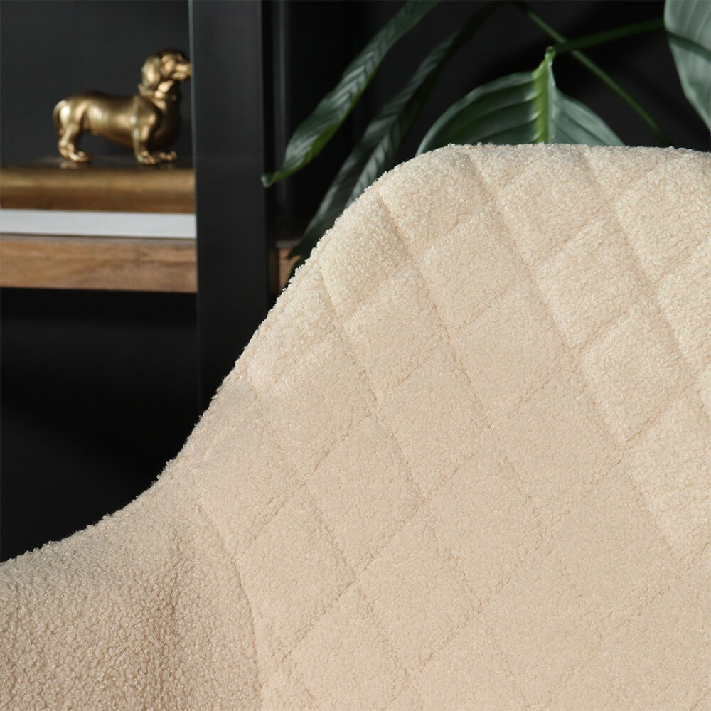 Chaise de salle à manger avec accoudoirs Yurgan teddy bouclé beige