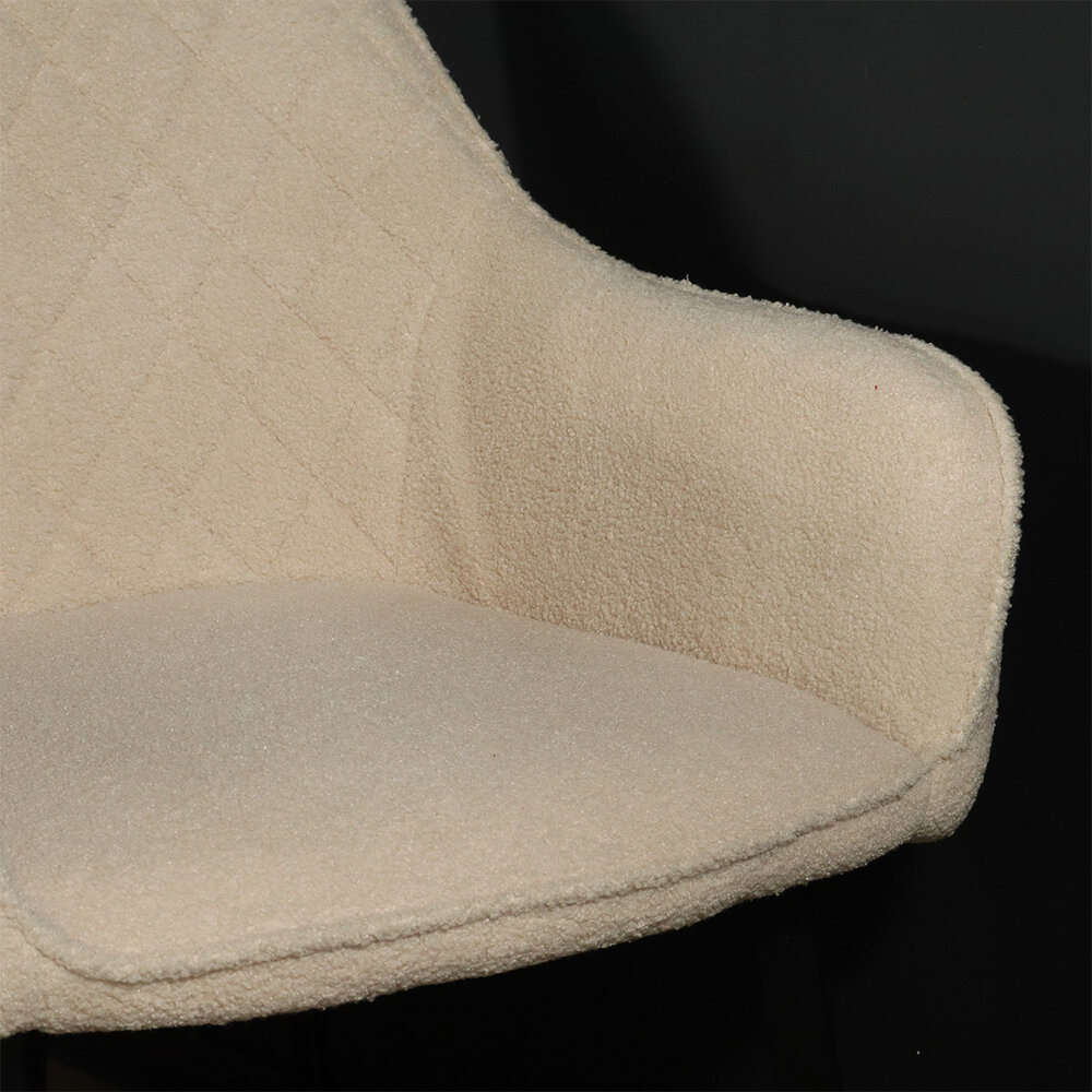 Chaise de salle à manger avec accoudoirs Yurgan teddy bouclé beige