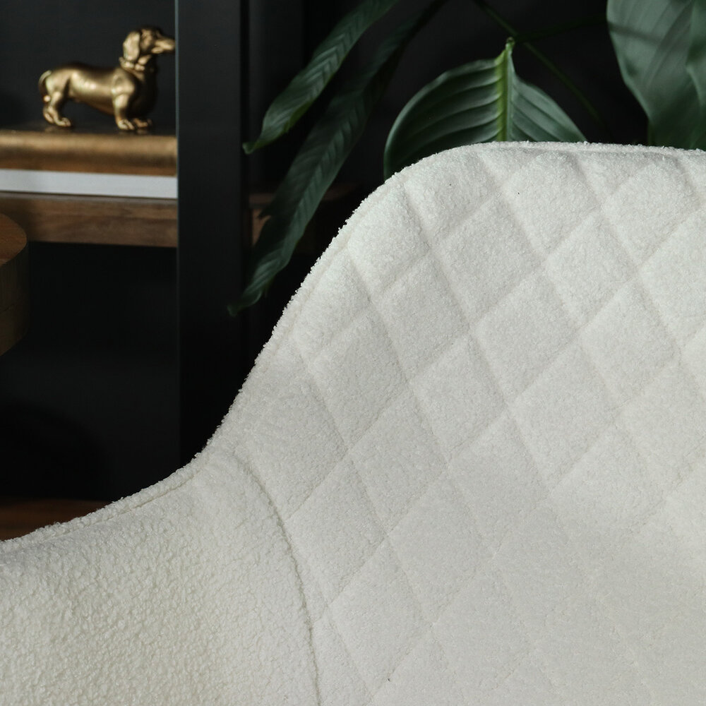 Chaise de salle à manger avec accoudoirs Yurgan teddy bouclé blanc
