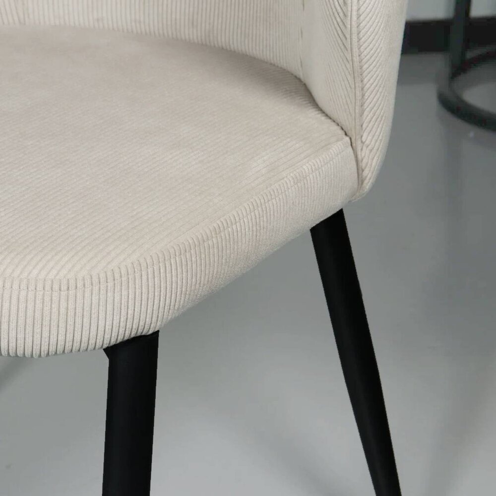 Chaise de salle à manger Coco en velours côtelé sable Chaise de salle à manger Coco en velours côtelé sable