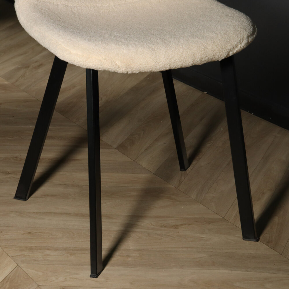Chaise de salle à manger Simpy teddy bouclé sable