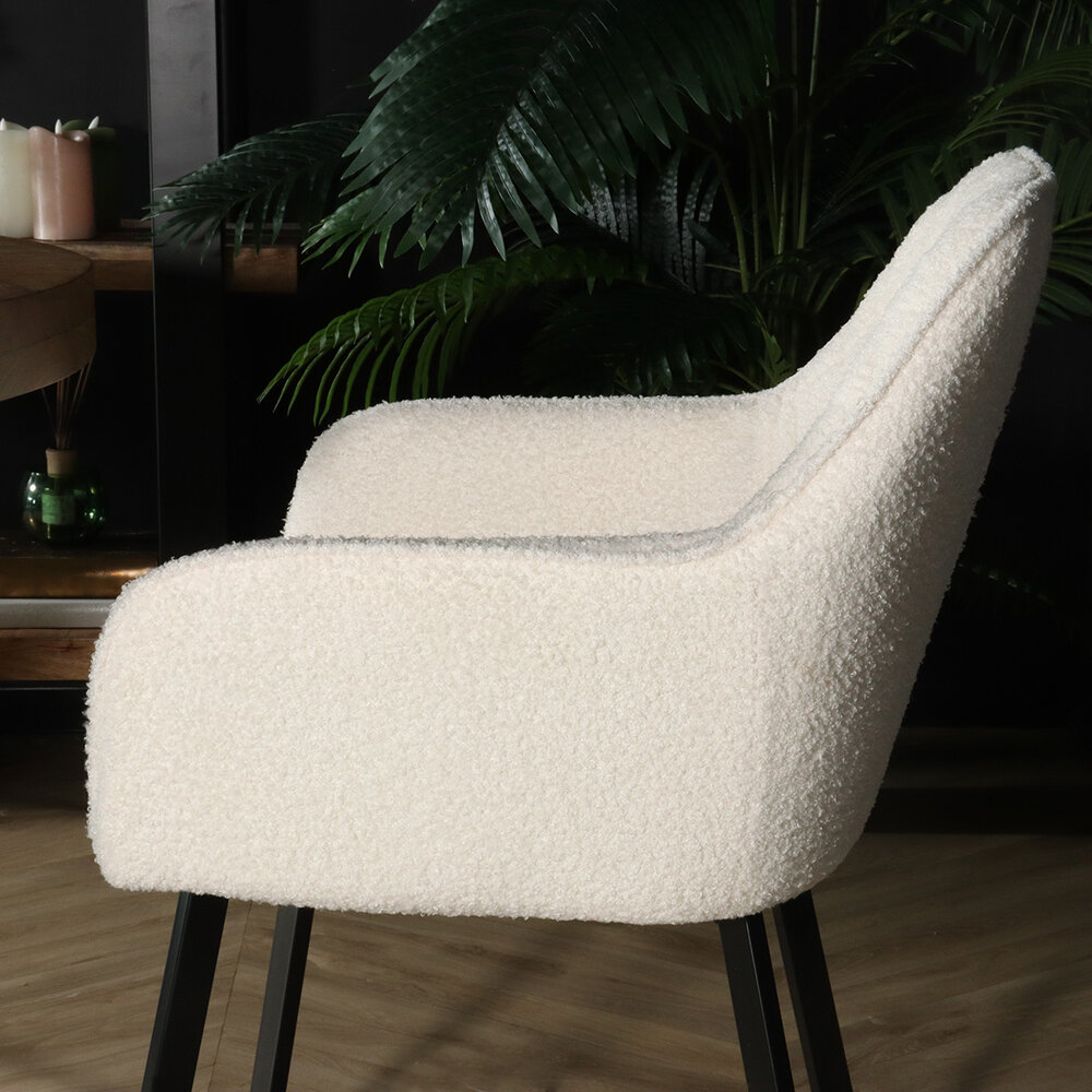 Chaise de salle à manger avec accoudoirs Yurgan teddy bouclé blanc cassé