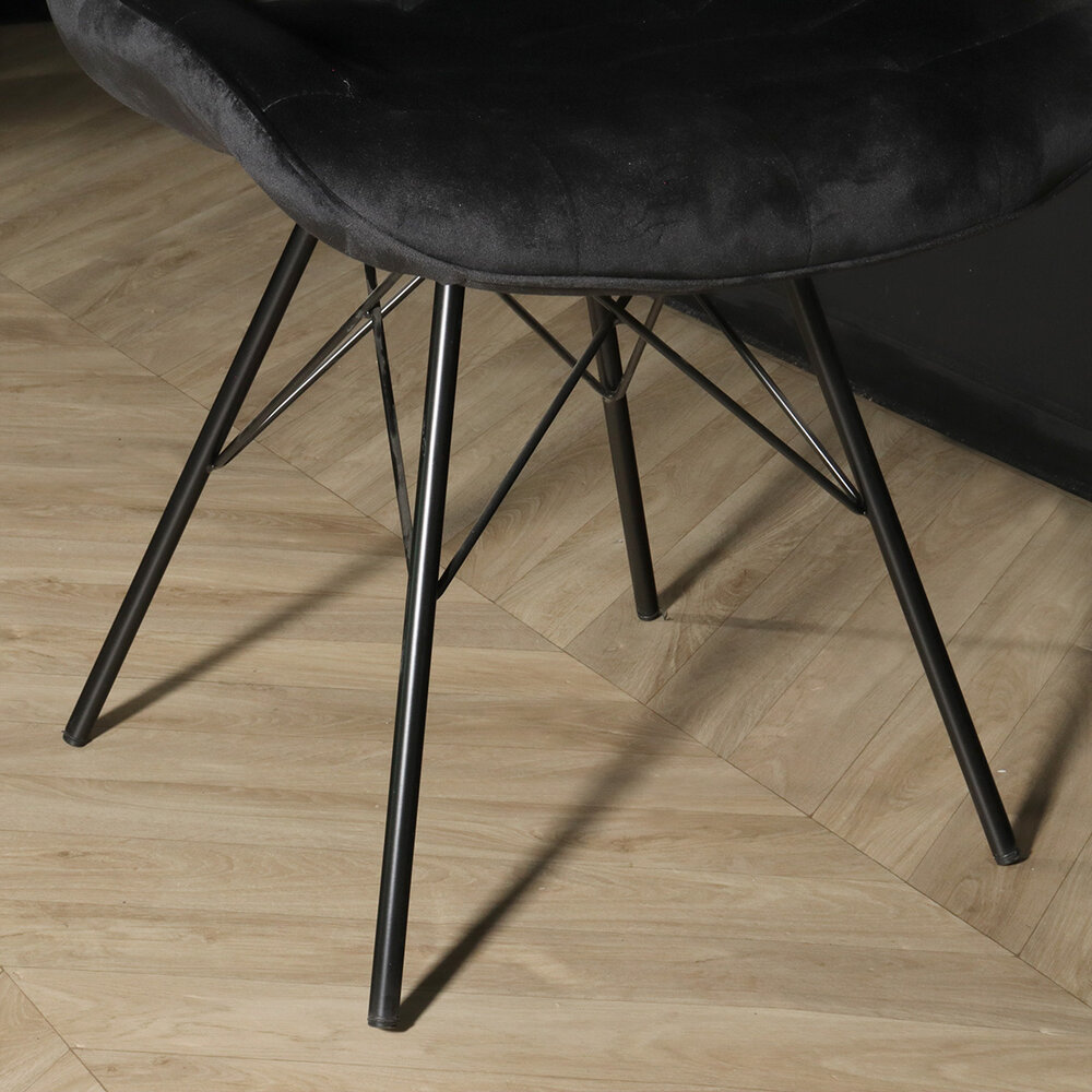 Chaise de salle à manger industrielle en velours noir Lux Chaise de salle à manger industrielle en velours noir Lux