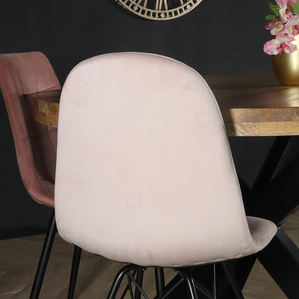 Chaise de salle à manger industrielle en velours rose Finn Chaise de salle à manger industrielle en velours rose Finn