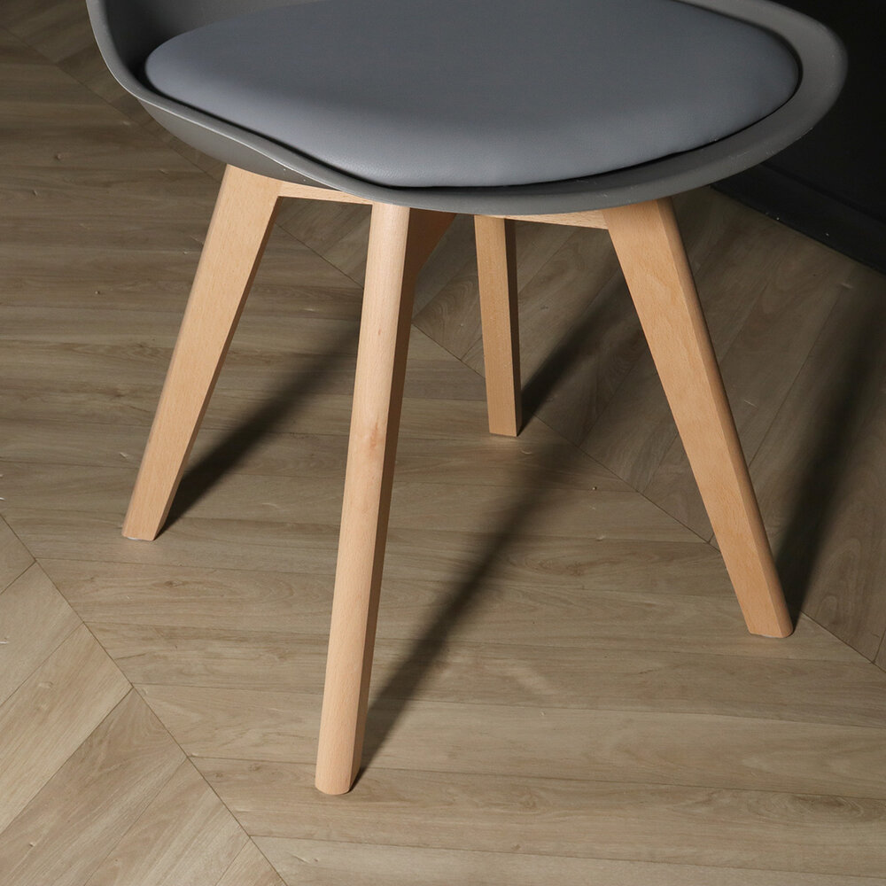 Chaise de salle à manger avec rembourrage à l’assise gris