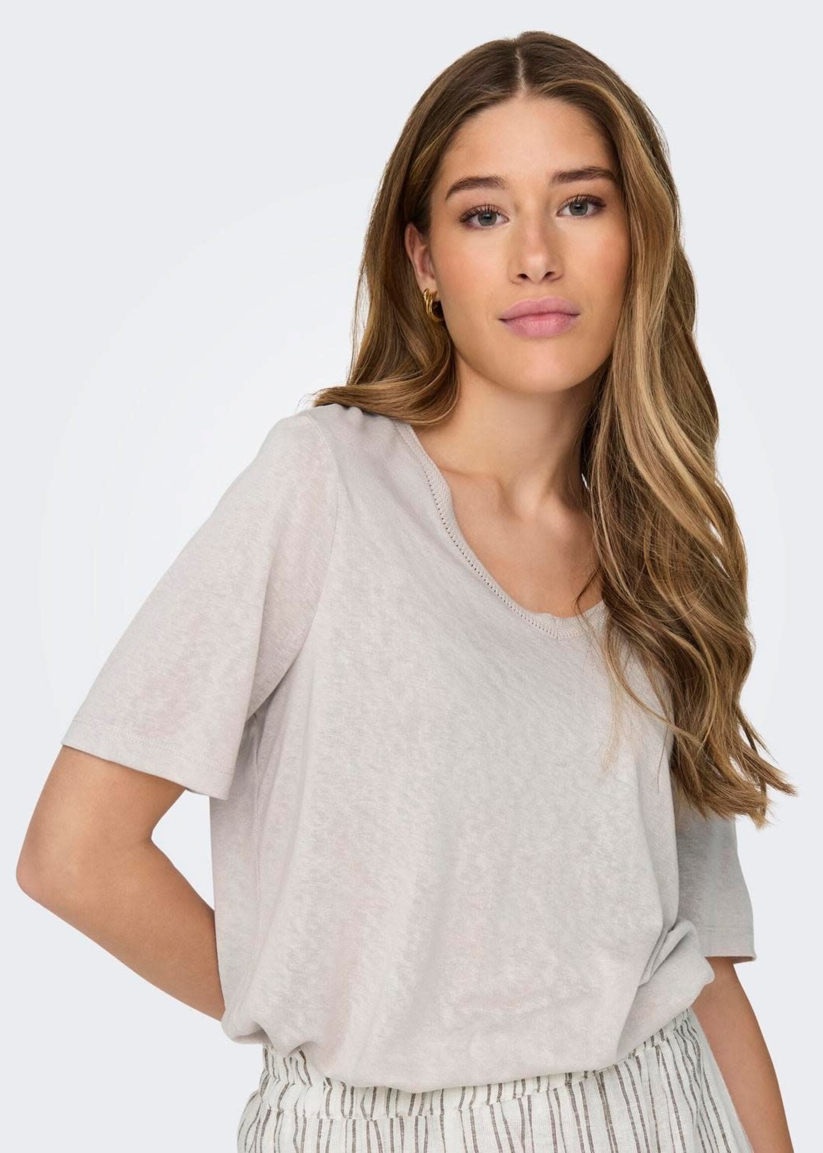 ONLY Elise V-neck Top Moonbean 15257390