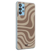 Casevibes Samsung Galaxy A32 4G  hoesje siliconen - Brown Abstract Waves