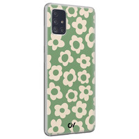 Casevibes Samsung Galaxy A51 hoesje siliconen - Retro Cute Flowers