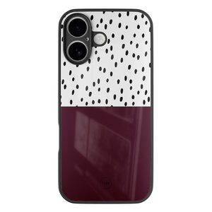 Casevibes iPhone 16 glazen hardcase - Burgundy dots