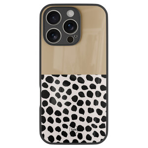 Casevibes iPhone 16 Pro glazen hardcase - Brown dots abstract