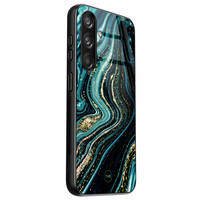 TMK Samsung Galaxy S24 glazen hardcase - Blue marble waves