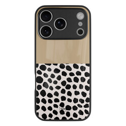 TMK iPhone 17 Pro Max glazen hardcase - Brown dots abstract