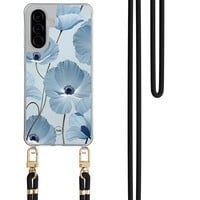 TMK Samsung Galaxy A57 hoesje met zwart koord - Blauw bloemenveld