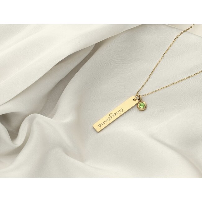 Verticale bar ketting met naam en geboortesteen