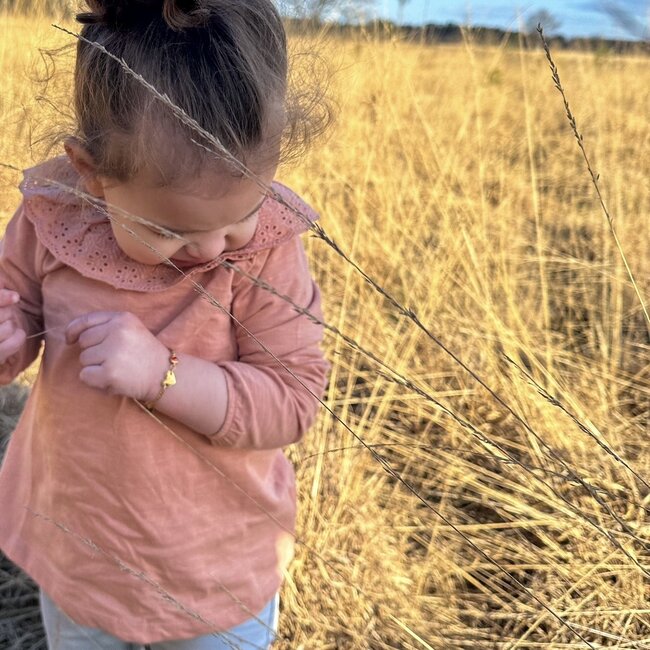 Kids | Mini hartjes armband met initiaal