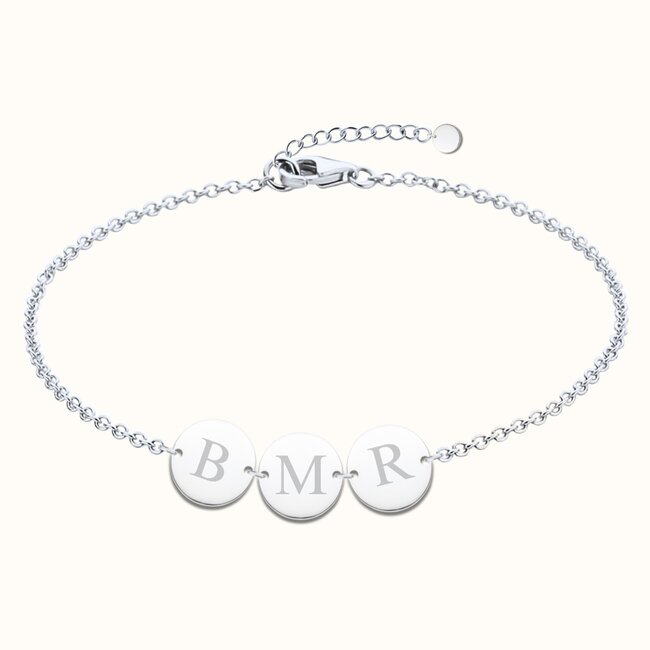 Drie coin armband met initialen