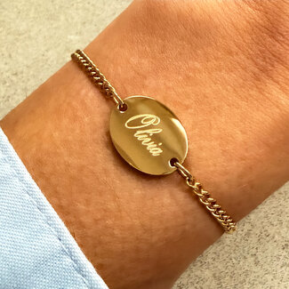 Ovale armband met naam