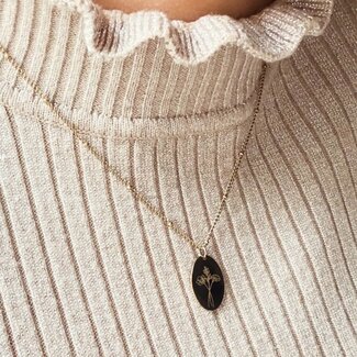 Ovale ketting met geboortebloemen