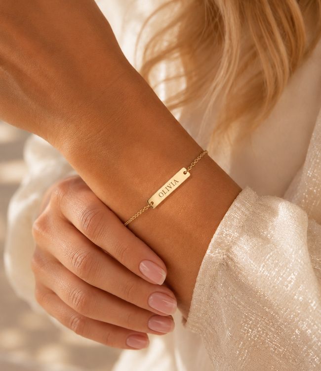 Mini bar armband