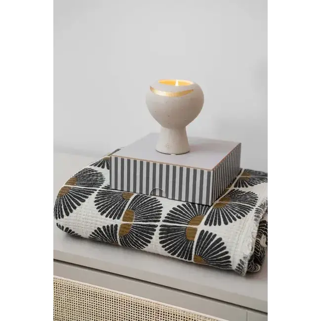 Zusss Zusss Keramieken geurkaars met gouden streep zand spikkel