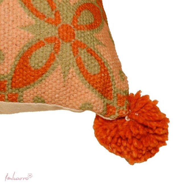 Imbarro Cushion Neith