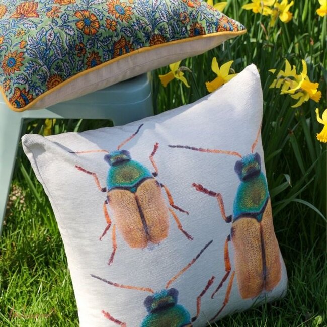 Imbarro Cushion Jaela